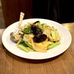 中華dining天鳳 - ■豚肉とキクラゲたまご炒め ￥935