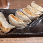 Nikujiru Gyoza no Dandadan Shinjuku Higashiguchi Ten - 焼餃子