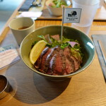 kinjirou CAFE&GRILL - ステーキ丼