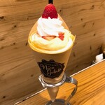 nico gelato - ニコクレープ いちごショート　650円