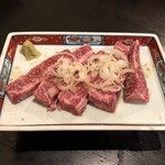 焼肉よつば - 