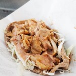 Yildz Kebab Umeyashiki Eki Mae - ケバブサンド(500円)　頼んだのは中辛