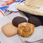 Aunt Stella's Cookies Mitten Fuchu Ten - 