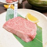 Ito Roin - 極上赤身ヘレ(塩) 1200円
                      ※これが、ヘレって⤴︎⤴︎