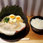 一秀家 鳥ロマン 積極の丼 - 