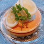 グラニット・カフェ - 特製はちみつレモンソースのホットケーキ　¥850