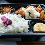 野菜とごはん かま野 - 唐揚げ弁当 タルタル 500円