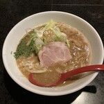 Mendokoro Hasumi Hiragishi Ten - まぐろ豚骨塩ラーメン