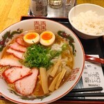 Motomachi Ramen Tenka Minato Yamashita Ten - 