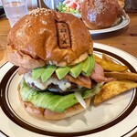 BELLOWS BURGER - 