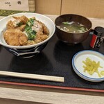 Tora San - フィレかつ丼　1,380円