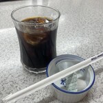 洋食専門 とん助 - 仕上げは、アイスコーヒーで。