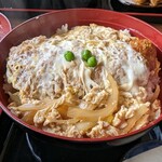 Soba Dokoro Kuraju - かつ丼