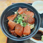 まるよし - マグロ丼800円