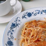 グレース - コーヒーとミートソースパスタ