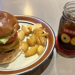 e-Burgers - イーバーガー1600円とコーラ350円