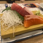 Taishu Sushi Sakaba Jinbee Taro Kuki Ten - 