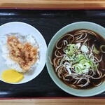 Tachigui Sobaya Tenyu - ミニゲソ丼セット ¥550