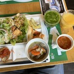 Market Terrace Kawagoe Ichiba No Mori Honten - 1プレート目　野菜中心に参鶏湯もあり