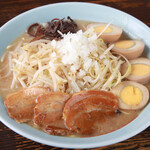 NAGAHAMAらーめん - 特盛ラーメン