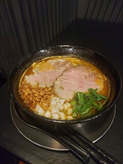 Menjarasu K - カレー鶏白湯ラーメン