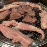 Sumibi Yakiniku Umaibo - 