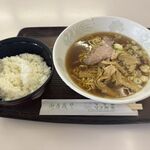 Family Restaurant Rikka Tei - ライス、正油ラーメン