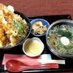 Oshokuji Dokoro Suzukiya - ８周年限定の天丼（汁物をそばに変更）