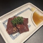 炭火焼肉 一徳 離宮 - 