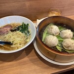 Ganso Harbin - 平日ランチ（小籠包&ラーメンセット）