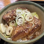 Hokkai Tonkotsu Ramen Junki Shiroi Ten - カルビなん骨丼