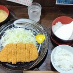 Tonkatsu Higasa - ランチ(ロース)