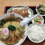 Ramen Ayado - 塩ラーメン餃子セット