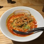 Hakata Ippudo Nishinomiya Kitaguchi Ten - からか麺。かなりのスパイシー感。