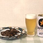 かぜの子チェーン - 牛たんスティックでビールをゴクゴク！