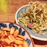 スタンド キッチン ルポン - 干し豆腐と麻辣ピーナッツ