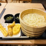 丸亀製麺 - 