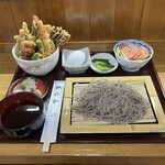 手打ちそば・うどん みなみ - 料理写真: