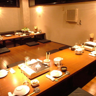 A modern interior with a relaxed atmosphere based on Japanese aesthetics.