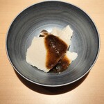 Tokyo Kagurazaka Torikura - 豆腐 海苔ベースのタレが秀逸