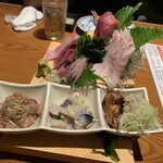 Seafood Sushi Izakaya Shichifuku Hon Ten - 