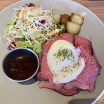 Cafe and Restaurant Ogari - 北海道産牛のローストビーフランチ