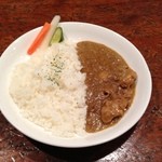 bar nagare - チキンと合い挽きミンチのココナッツカレー　900円