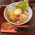 Mugi no Ka - 淡冷たぬきうどん　1,320円