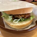 Komeda Coffee Ten Kobe Nada Ten - 自慢のドミグラスバーガー