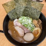 Ramen Matsudaya - 特濃背脂魚介らーめんサービス味玉