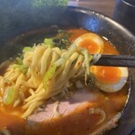 Hagiwara Ya Fujisawa Ten - 辛旨濃厚味噌ラーメンの麺