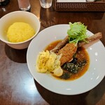 スープカレー チニタ - ごぼう竜田とサクサク白身