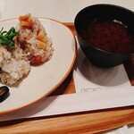 TORANOMON HILLS CAFE - 