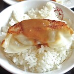 大阪王将 - 「餃子定食」の焼餃子（幻の味噌ダレで）